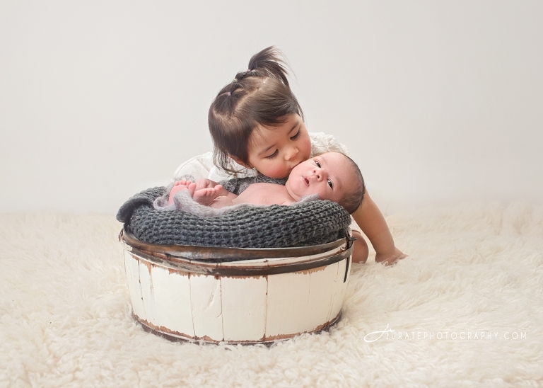 newborn photography, newborn portraits, baby photo session 