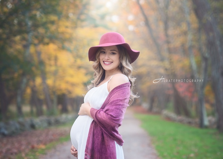 Massachusetts maternity photographer 
