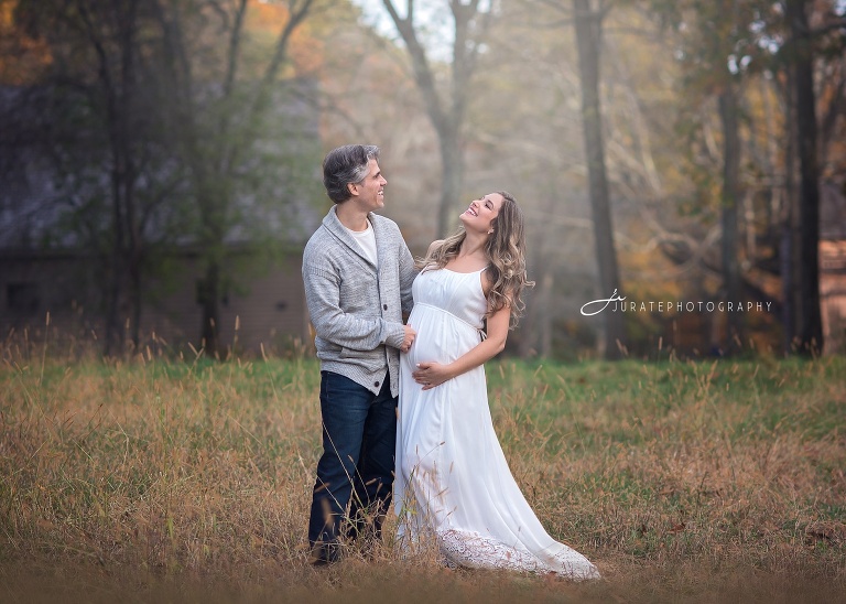 Massachusetts maternity photographer 