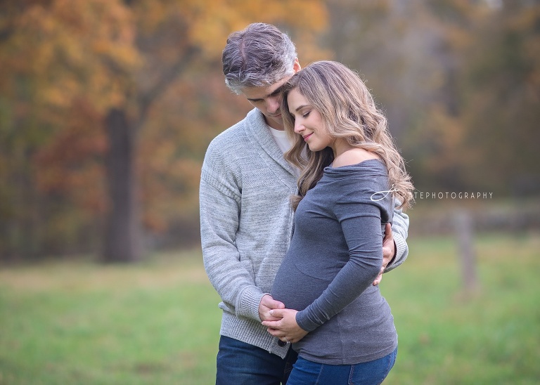 Massachusetts maternity photographer 