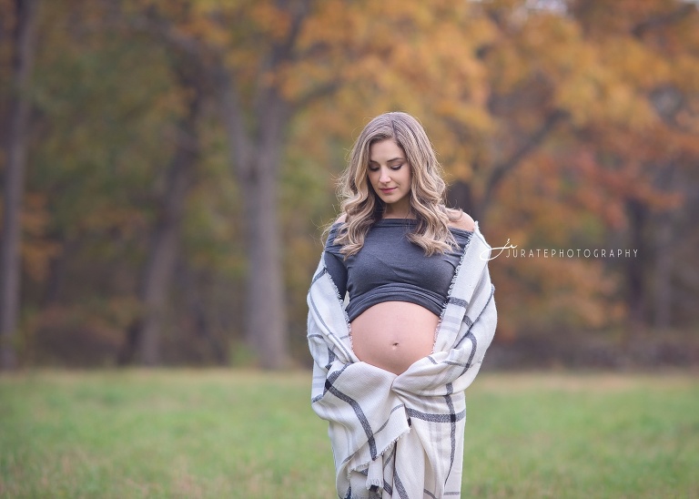 Massachusetts maternity photographer 