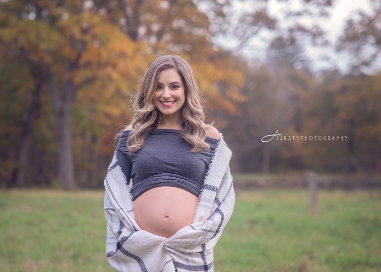 Massachusetts maternity photographer 
