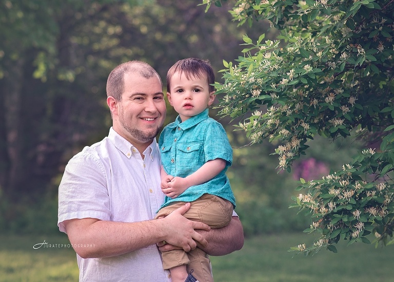 Massachusetts Family Spring Photo session